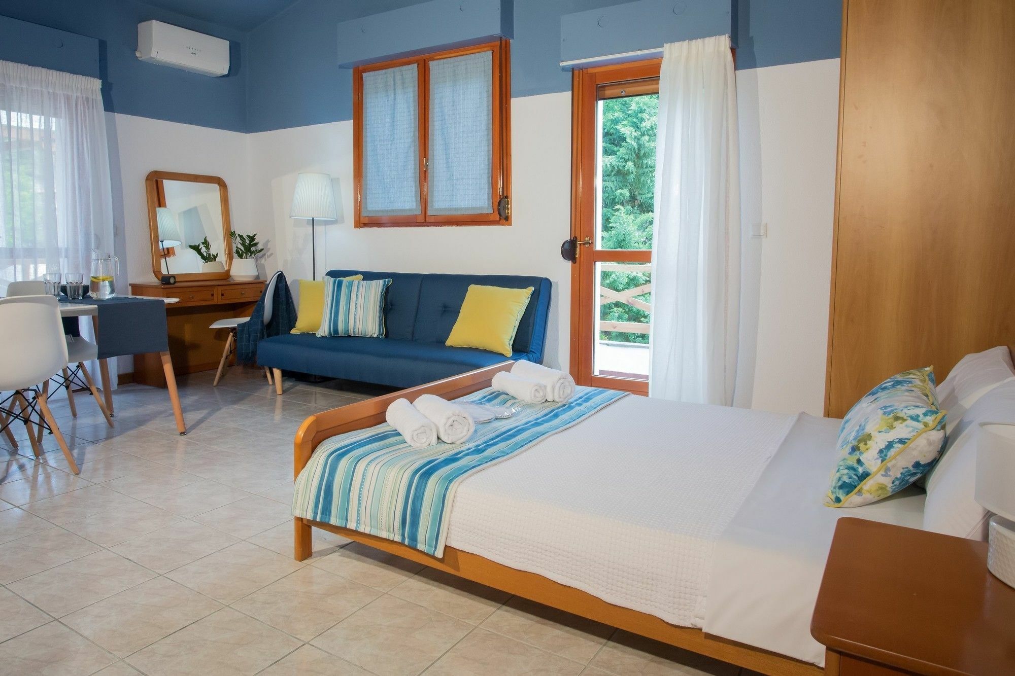 St.John Village Apartments Скала-Фуркас Екстер'єр фото
